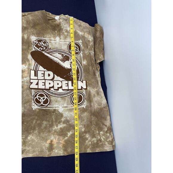 Led Zeppelin Blimp 1969 Merch Tee Brown Large Unisex Classic Rock Music - Picture 7 of 7